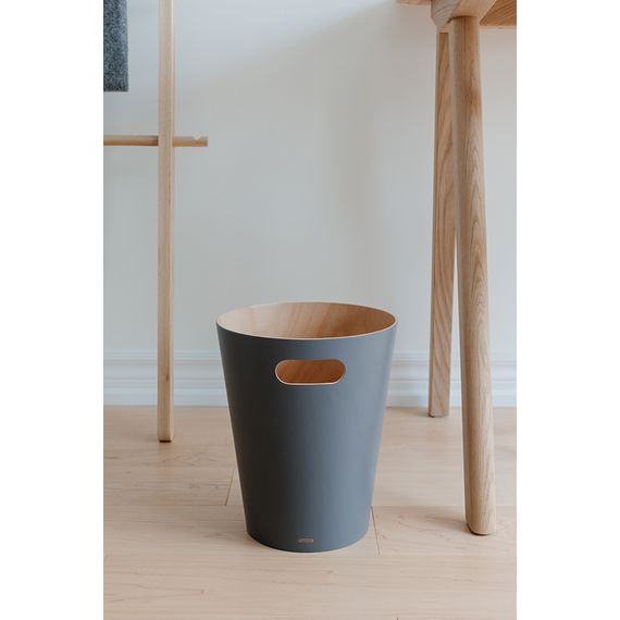 Корзина для мусора Woodrow серая, Umbra, фото , изображение 3