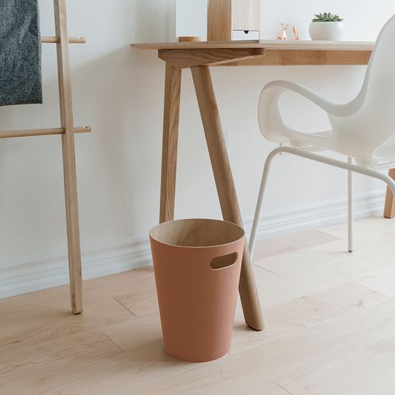Корзина для мусора Woodrow, 7,5 л, коричневая, Umbra, фото , изображение 2